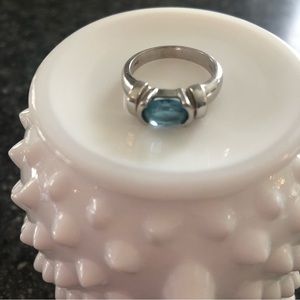14 K White Gold Topaz Ring